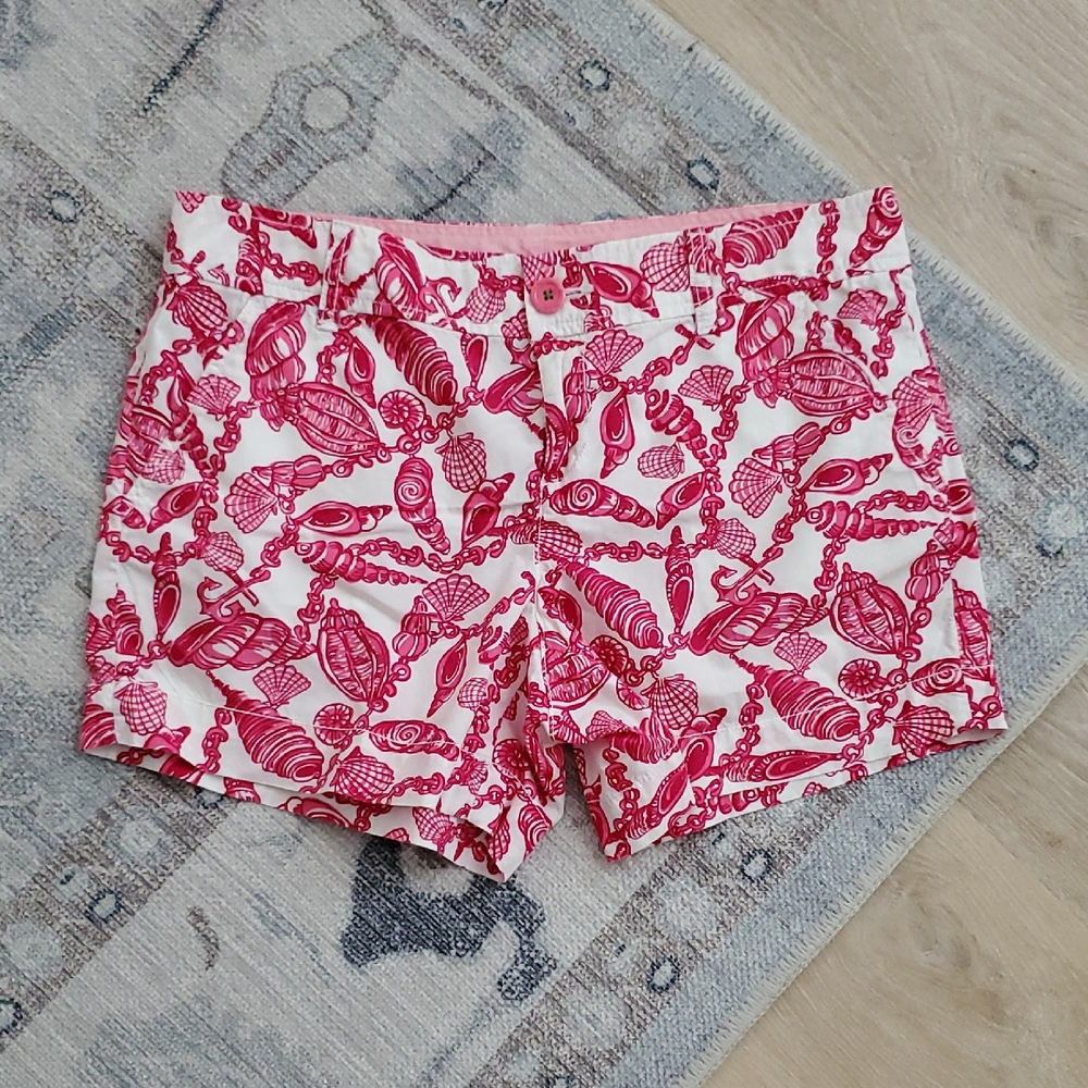 Lilly Pulitzer Pink White Shell Pattern Shorts Sz8 - image 1